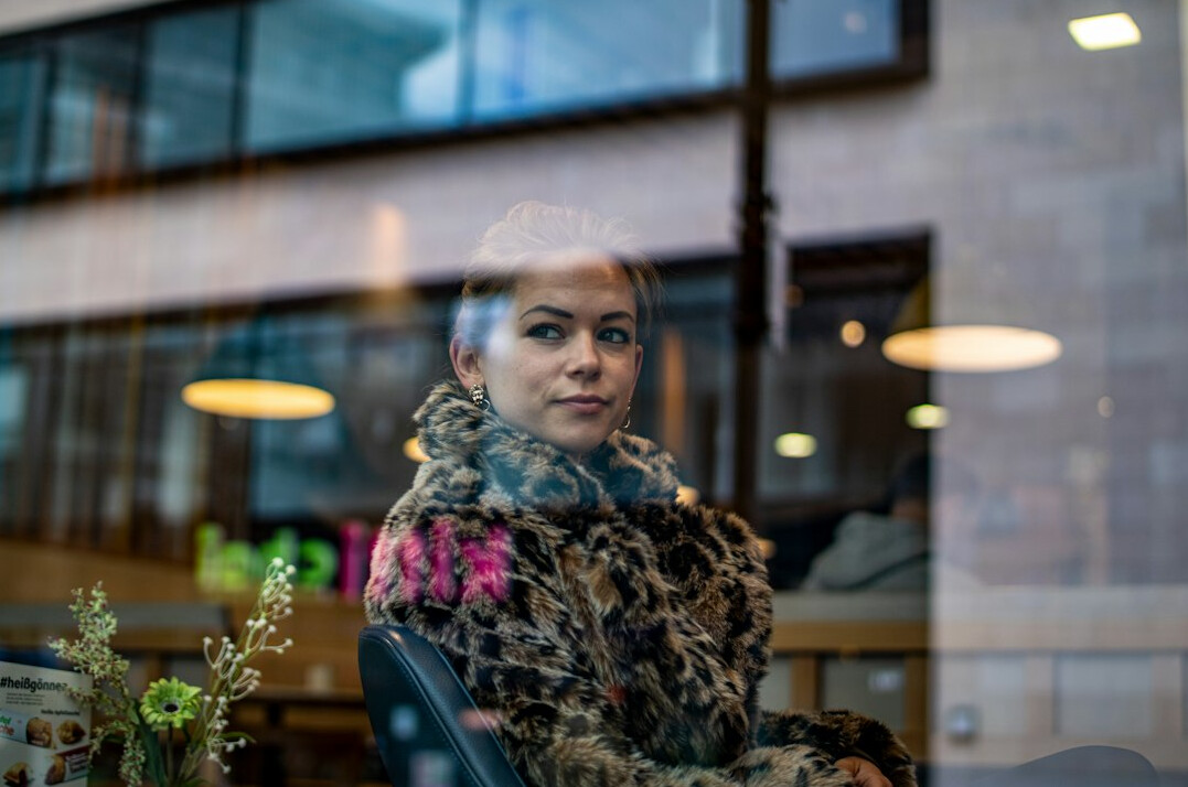woman developer in modern office